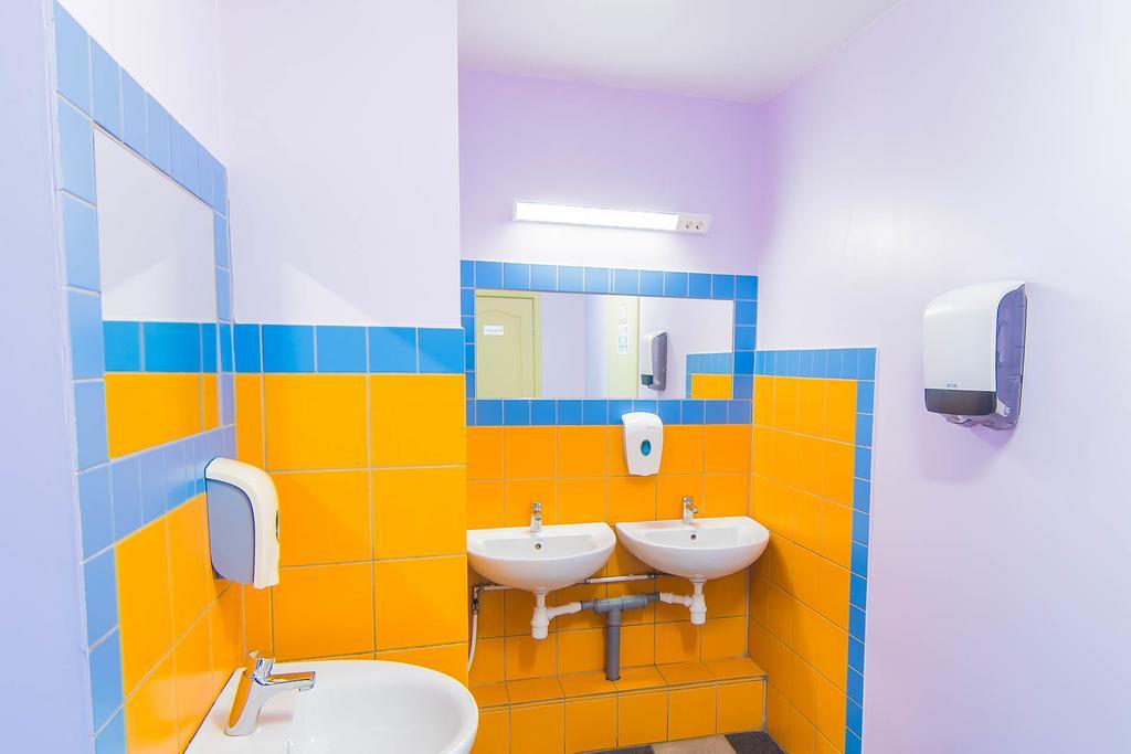 Hostel Brize Лиепая Экстерьер фото