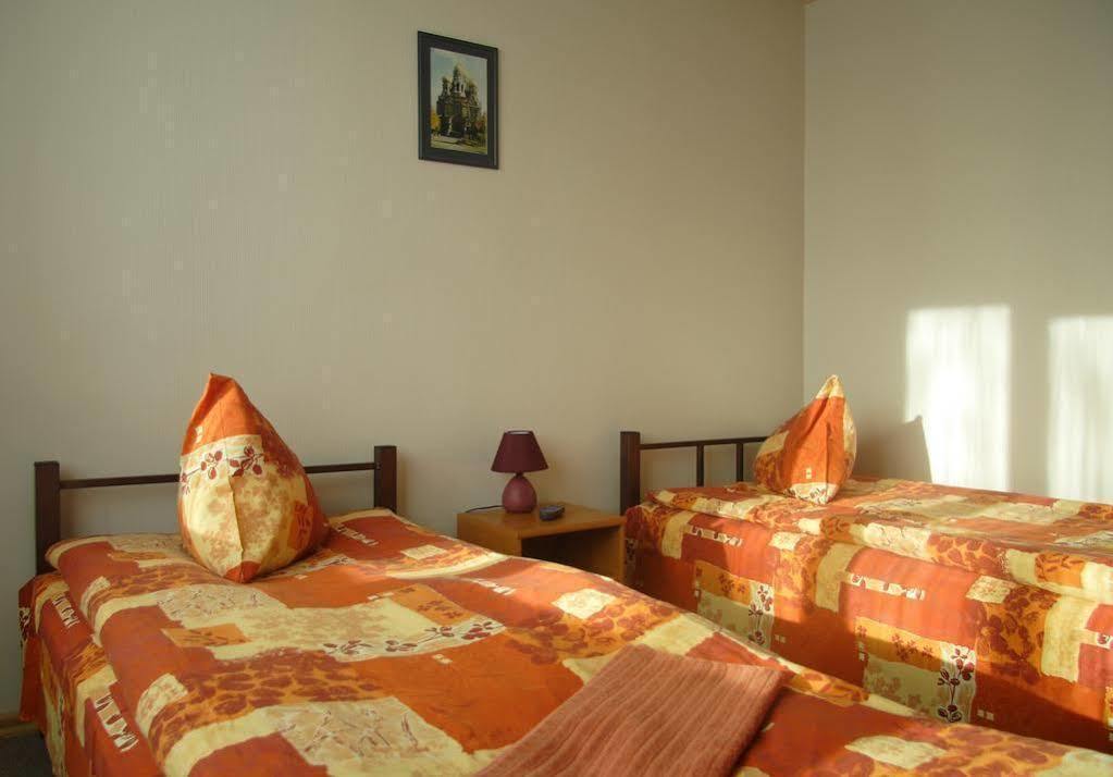 Hostel Brize Лиепая Экстерьер фото