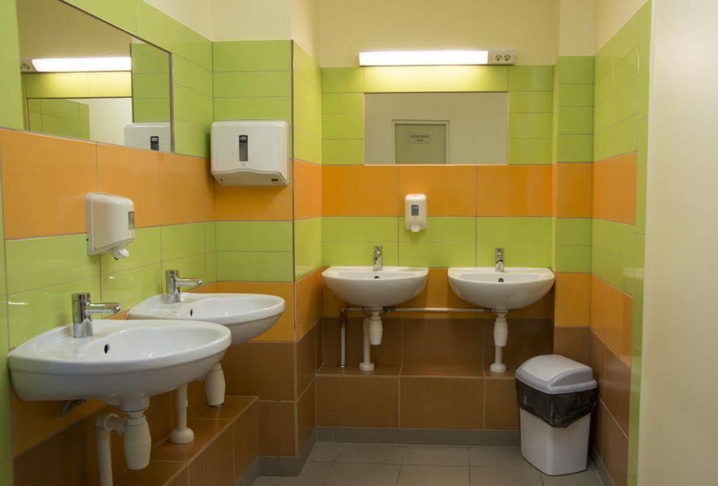 Hostel Brize Лиепая Экстерьер фото