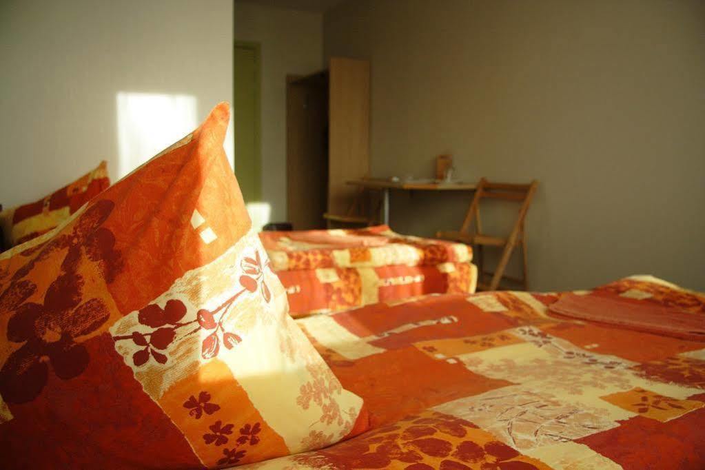 Hostel Brize Лиепая Экстерьер фото